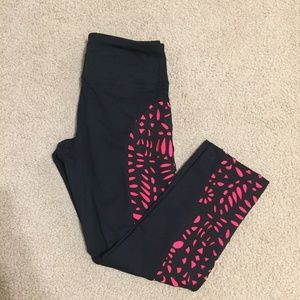 Reflex Activewear XS Cropped Leggings